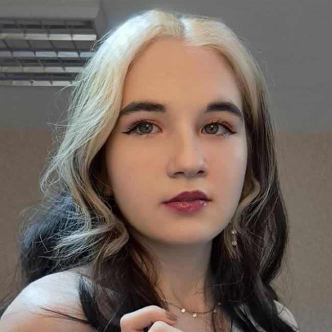 Лобанова Ася Сергеевна